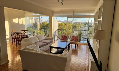 Venta Apartamento 4 Dormitorios en Pocitos con Vistas Panorámicas