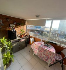 Vende apartamento de 2 dormitorios con agradable vista en Brava, Punta del Este.