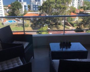 Departamento de 2 dorm en venta en Playa Brava en venta, Moon Punta.