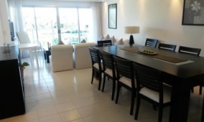 Apartamento en Mansa Punta del Este de 3 dormitorios.