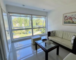 Apartamento de 2 dormitorios en venta en Green Park, Solanas, Punta del Este