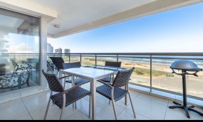 Vende Apartamento en Brava - Punta del Este de 4 dormitorios