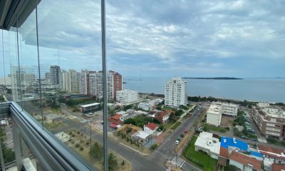 Hermoso apartamento con excelente vista!