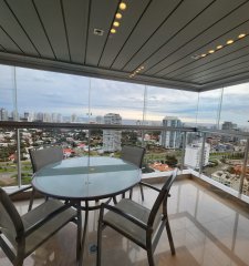 MIAMI BOULEVARD, UNIDAD DE 2 DORMITORIOS, 2 BAÑOS, PLAYA MANSA, PRIMERAS PARADAS , APARTAMENTO CON PARRILLERO
