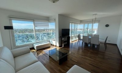 Venta Apartamento 2 dormitorios en Buceo en Edificio de categoría