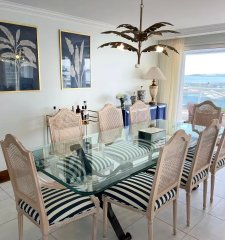 Impecable departamento, comodo e iluminado con hermosa vista