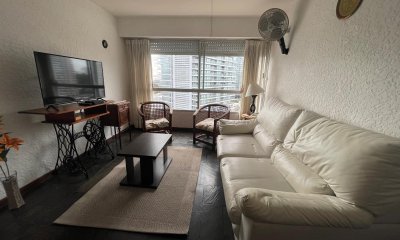 Departamento en venta en Brava - Punta del Este de 1 dormitorio y medio.