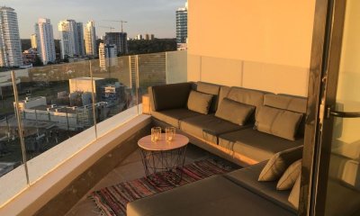 Venta de departamento 3 dormitorios en Playa Mansa, Punta del Este
