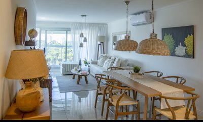Apartamento 2 dormitorios en venta a metros del mar, Punta del Este