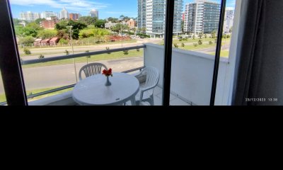 Apartamento en Punta del Este de 2 Dormitorios en venta