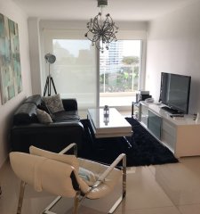 Amplio departamento en venta, Punta del Este.