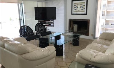 Vende apartamento con vista al mar en Peninsula, Punta del Este