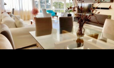 En venta apartamento de 4 dormitorios, con excelente vista en Roosevelt Punta del Este.