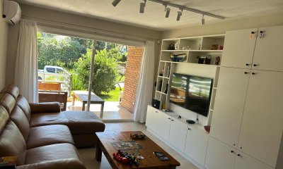 Oportunidad. vende apartamento de 2 dormitorios en zona playa brava, Punta del Este