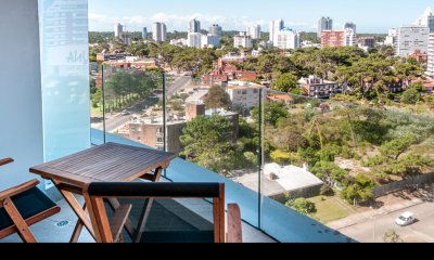 Departamento en venta en Artower de 1 y medio dormitorio, proximo al mar.