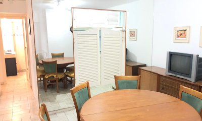Departamento de 2 dormitorios en el centro de Punta del Este, cerca de todo