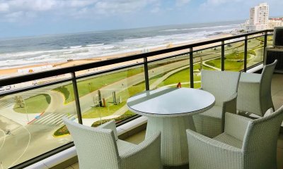 Increible departamento en edificio Imperiale II brava-punta del este