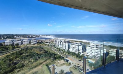 Apartamento en venta con vista al mar en Brava, Punta del Este de 2 dormitorios.