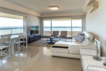Departemtno de 3 dor + dependencia en venta.