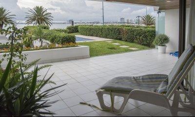 Lindo departamento frente al mar.