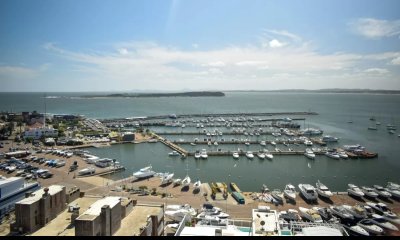 Departamento de 3 dormitorios + dep. en venta en Edif. Fontemar, vista al Puerto