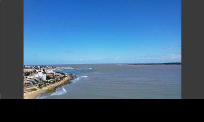 Venta Apartamento 4 dormitorios en zona Mansa frente al mar
