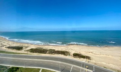 Departamento de 4 dormitorios en venta en Estrella de Mar, Punta del Este