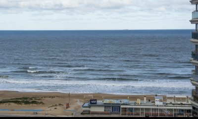 Venta Apartamento 3 dormitorios en torre de jerarquía, Imperiale zona Brava, parada 1, Punta del este.