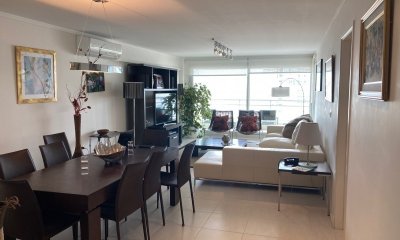 Impecable departamento, comodo e iluminado.