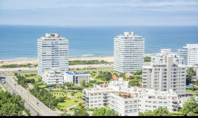 Departartamento de 3 dormitorios en venta en Torre One