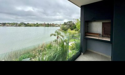 Apartamento de 2 dormitorios, proximo a estrenar. Carrasco