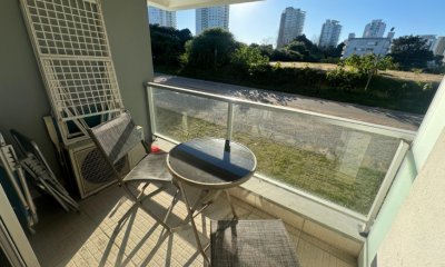 Vende apartamento de 1 dormitorio en Aidy Grill.