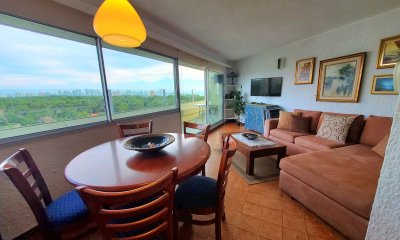 Vende Apartamento en Roosevelt - Punta del Este de 2 Dormitorios.