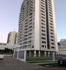Apartamento en venta de 2 dormitorios y 2 baños, Punta del Este