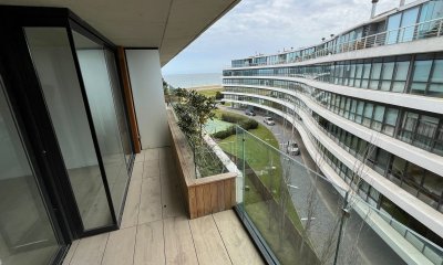 Apartamento en venta frente al mar, 1 dormitorio con 1 baño, A estrenar. Walmer Lagoon