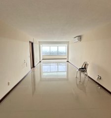 Vende espectacular apartamento en Roosevelt Punta del Este, de 3 dormitorios.