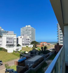 Apartamento en Punta del Este, Brava