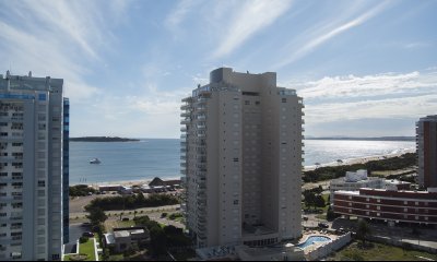 Hermoso Departamento en venta con vista al mar.