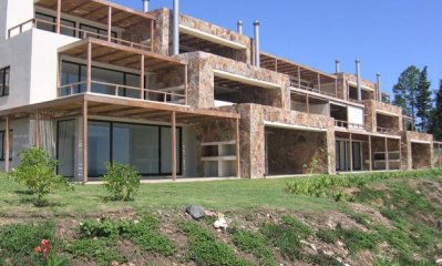 Venta de Apartamento 2 DORMITORIOS en Lomo de la Ballena, Punta Ballena