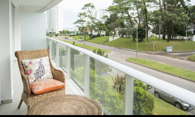 Departamento de 1 dormitorio en playa Mansa. PUNTA DEL ESTE