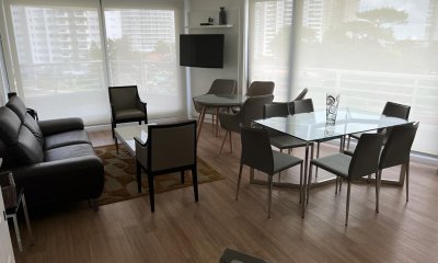 Departamento de 2 dormitorios en venta en Alexander Boulevard Punta Del Este