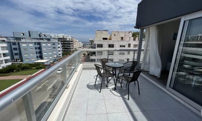 Apartamento de 2 dormitorios en venta en Península