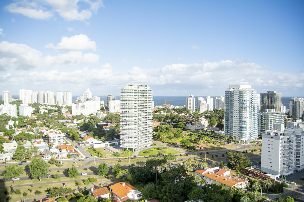  Apartamento de 2 dormitorios en Miami Boulevard! Punta del Este