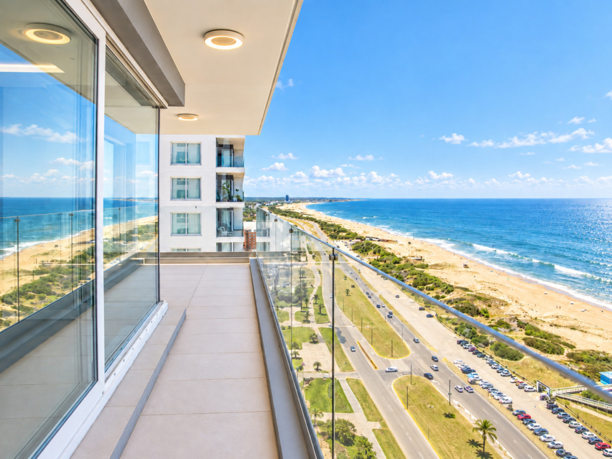 Le Parc III Punta Del Este,departamento de 4 dormitorios en venta