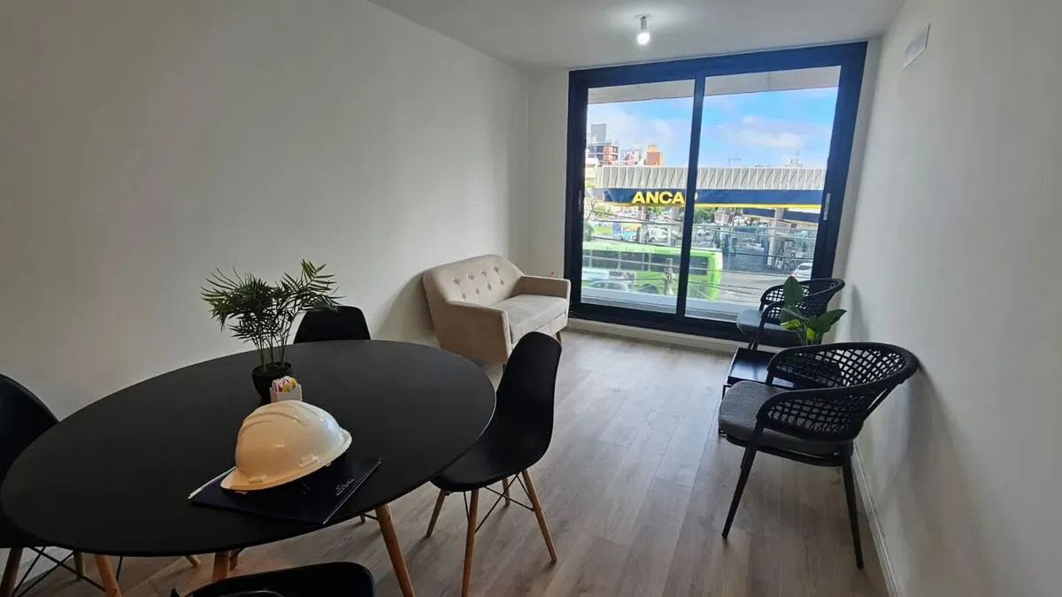 Venta Monomabiente Con Exelente Ubicacion en la Blanqueada,Ideal Para Renta!