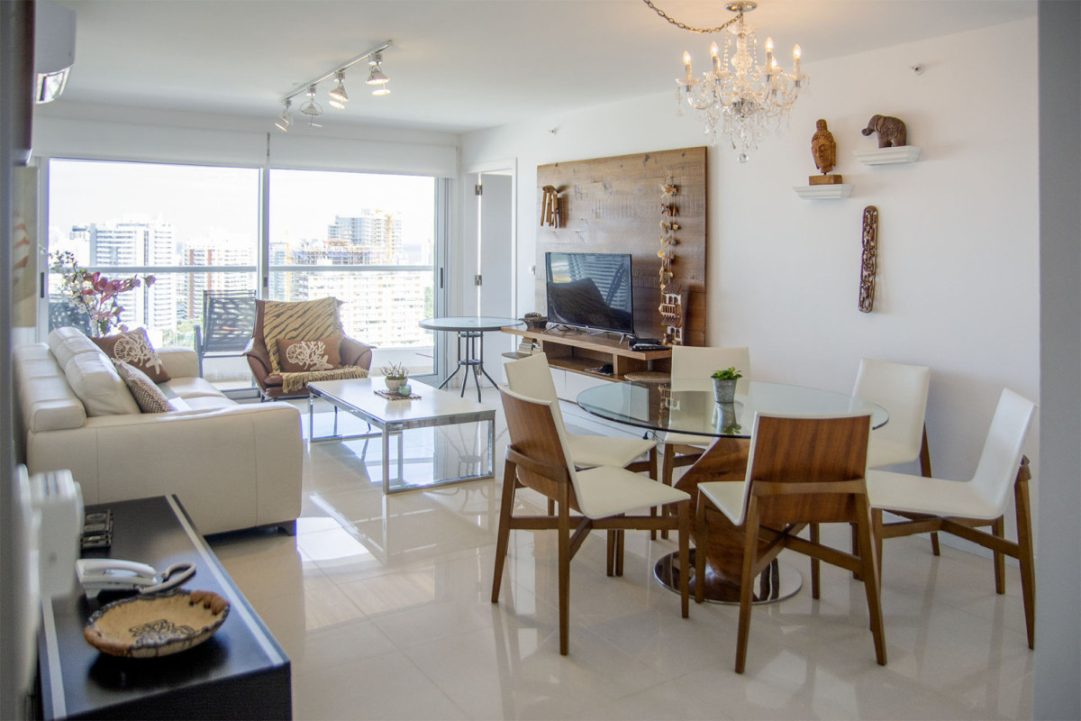 Venta  2 dormitorios con vista al mar , Icon Tower Punta del Este