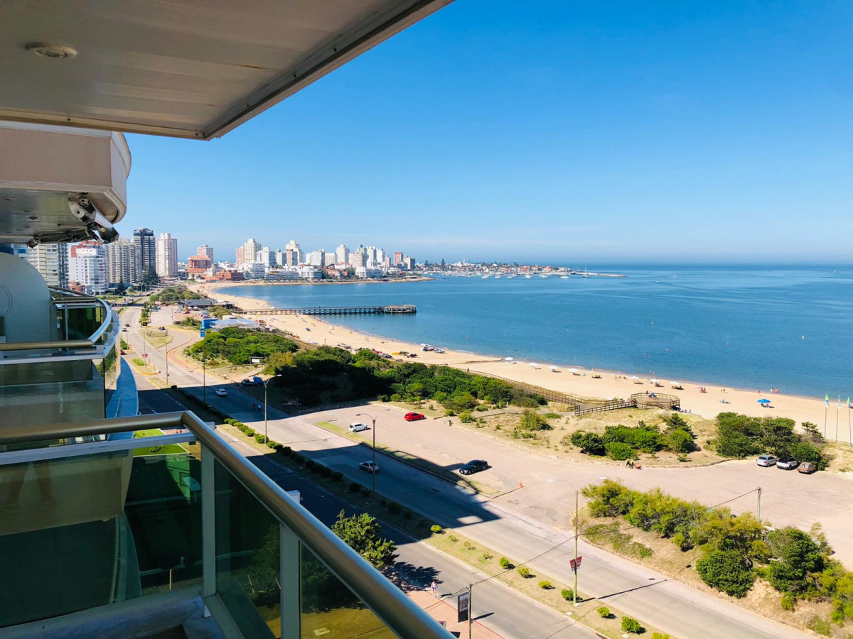 Departamento en venta en Coral Tower, Oportunidad en Punta del Este