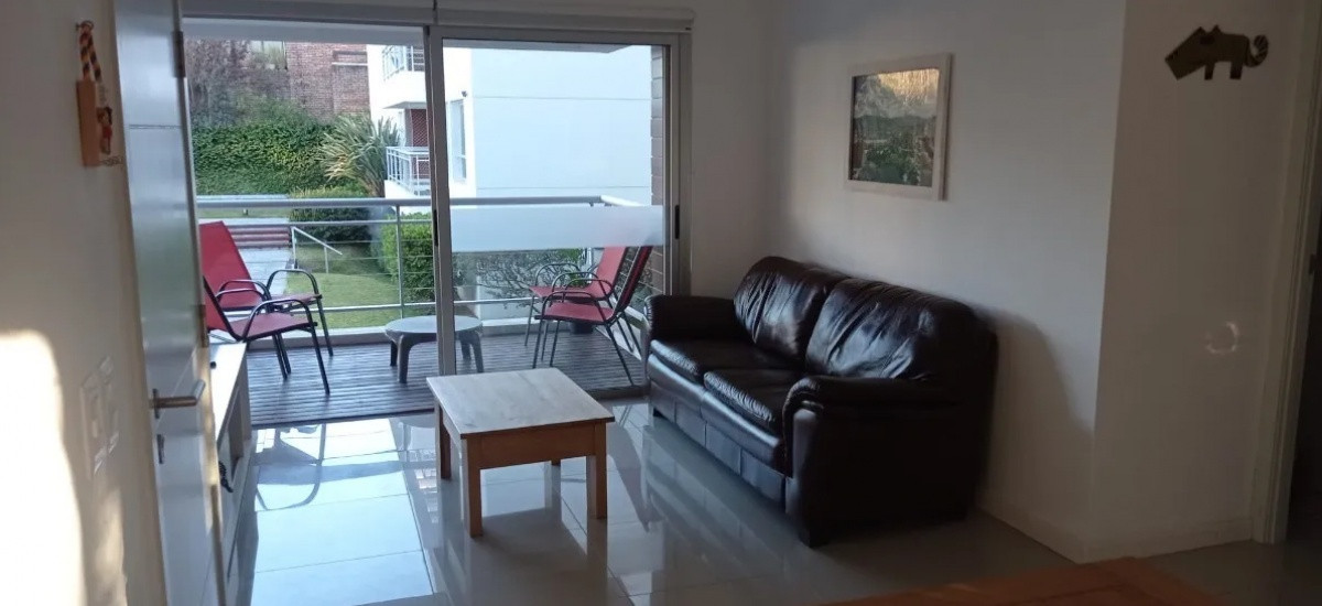 Departamento en venta en Di Como, Oportunidad en Punta del Este