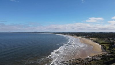 vende casa en lomo de la ballena, de 3 dormitorios con vista al mar. - ndm23164c