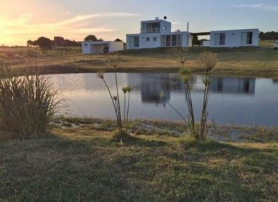 casa en venta de 4 dormitorios en la pedreda - ndm18468c